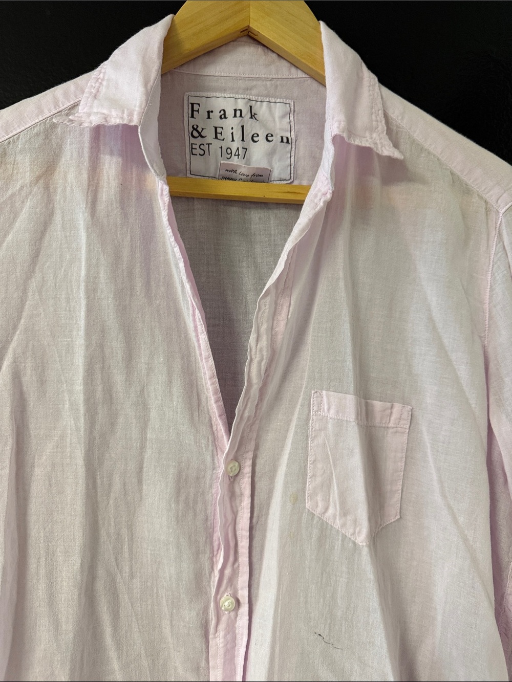 light pink Frank & Eileen button-up shirt relaxed silhouette and pocket - Picture 10 of 11